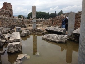 Fountain in public latrines